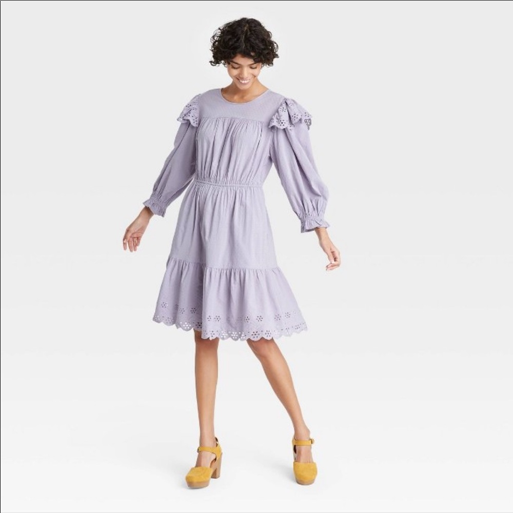 Ruffled sleeve dress - Picture 2 of 6